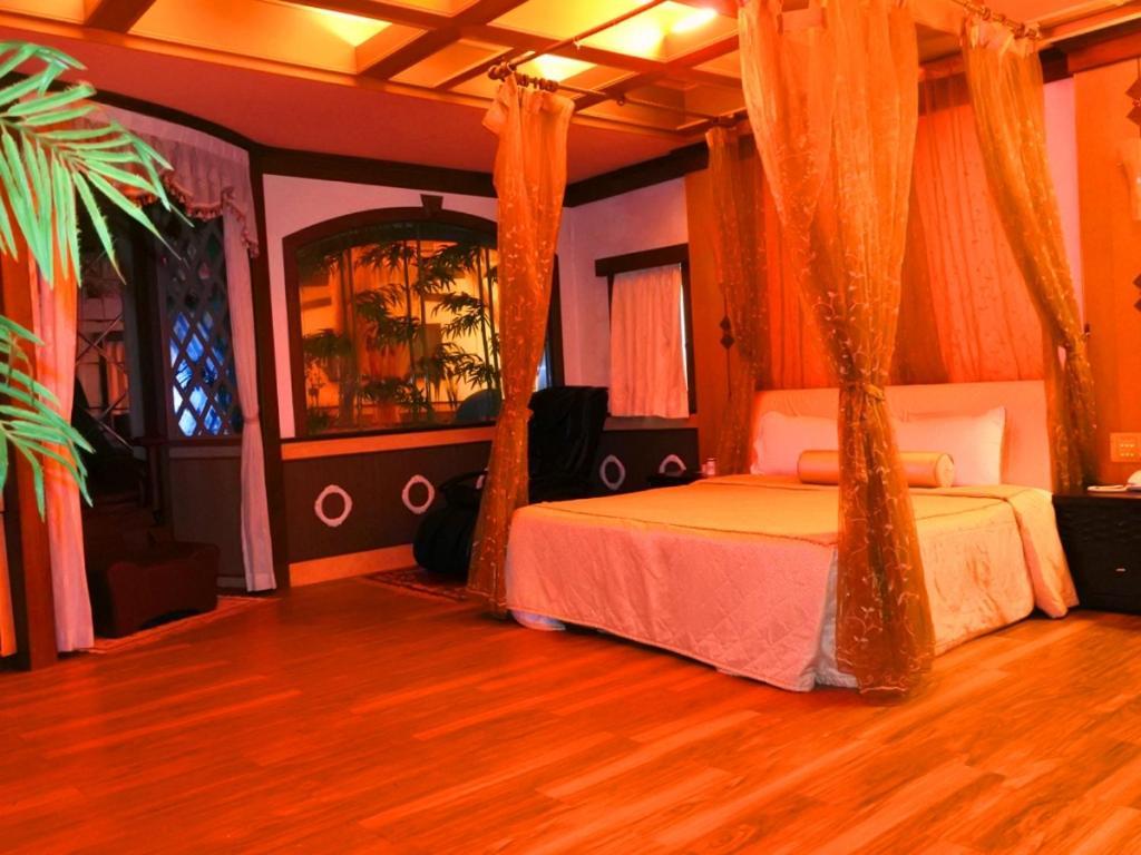 Swan Lake Motel Guishan Exterior foto